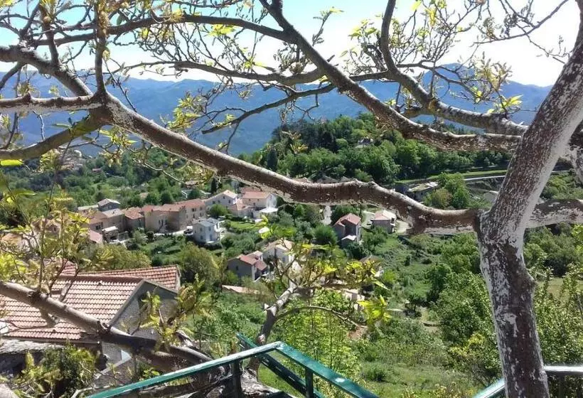 Majatalo Villa Emmony