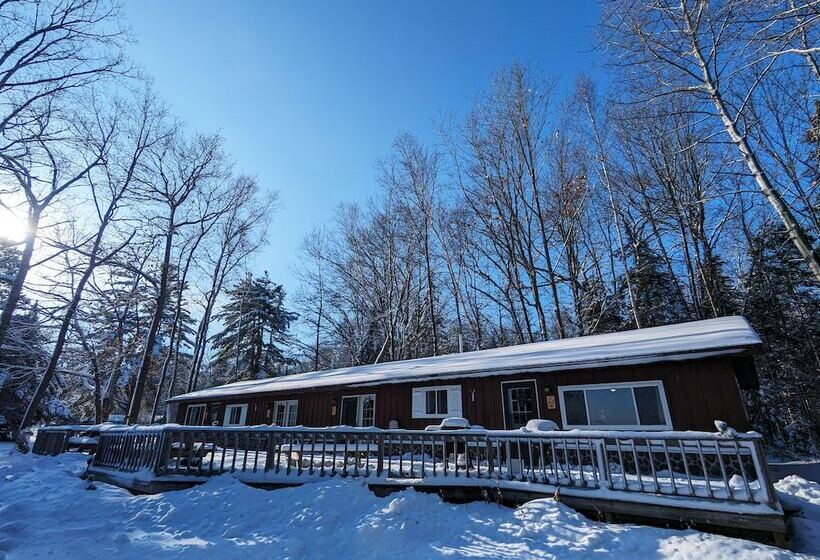Pov Lake Resort & Glamping Campground