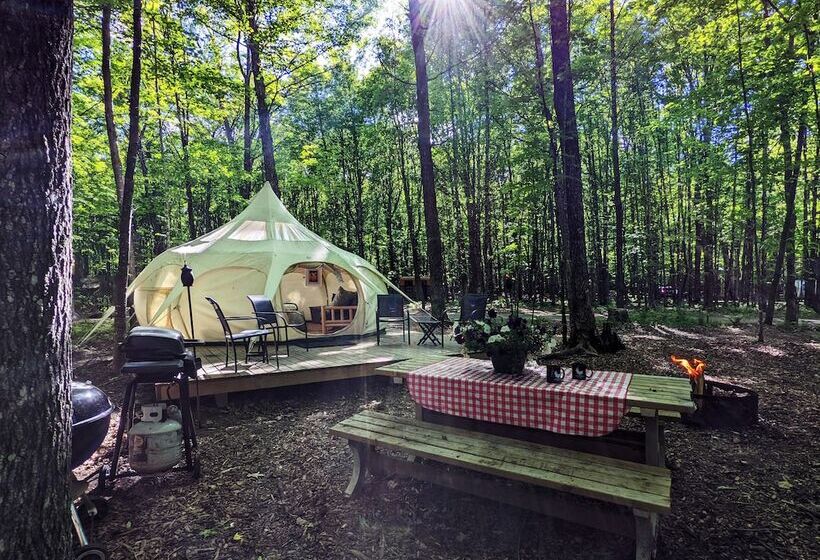 Pov Lake Resort & Glamping Campground