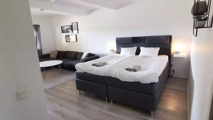 Arrive Bed & Breakfast Landvetter