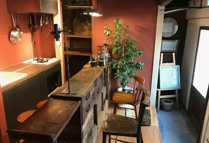 Hostel Muchuu