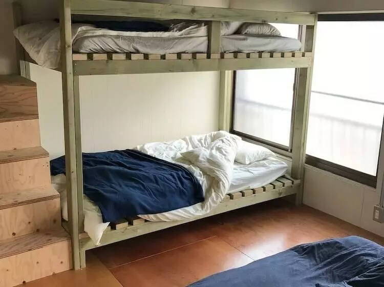 Hostel Muchuu