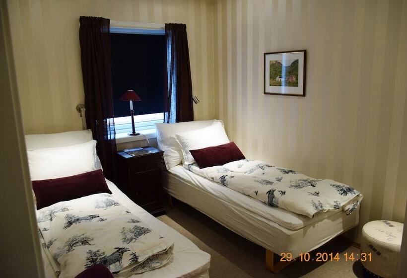 בית מלון כפרי Arctic Panorama Lodge