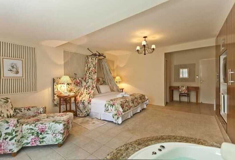 Отель Fazenda Cachoeiras De Cavaru