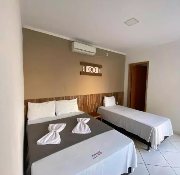 ホテル Pousada Casa Bella