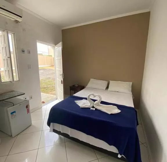 ホテル Pousada Casa Bella