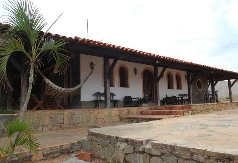 호텔 Pousada Casa Bella