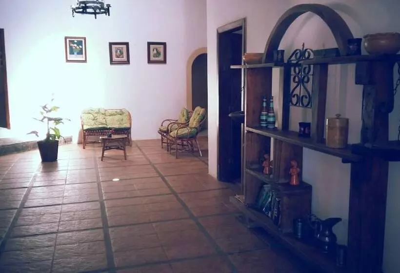 ホテル Pousada Casa Bella