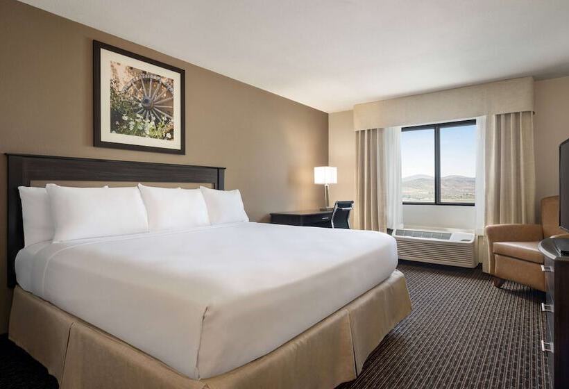 هتل Baymont By Wyndham Elko