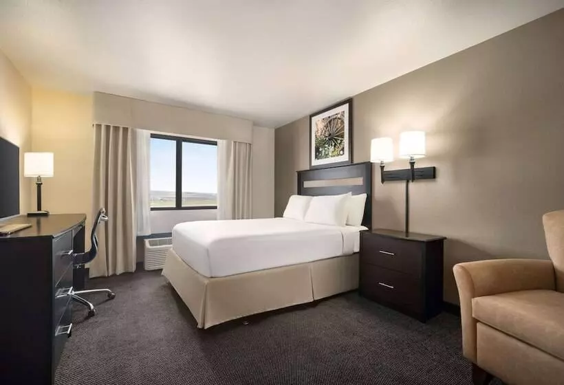 فندق Baymont By Wyndham Elko