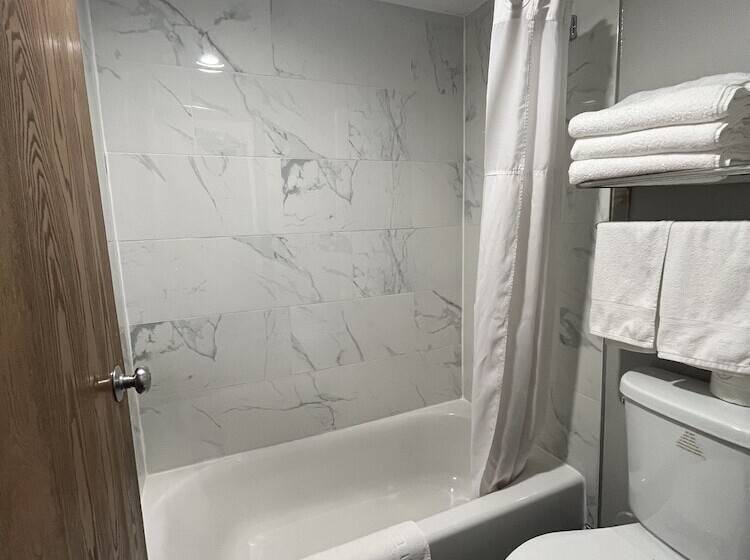 Szálloda Twin Cities Inn, Mounds View