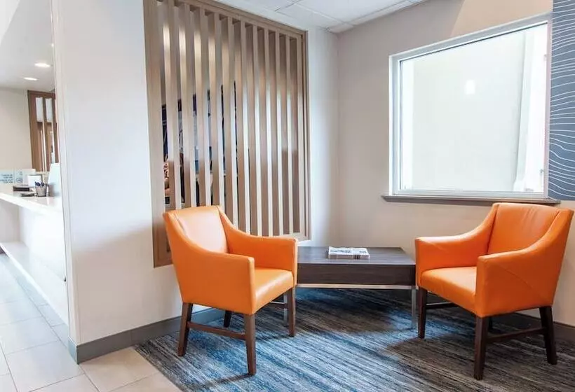 酒店 Holiday Inn Express Oakdale, An Ihg