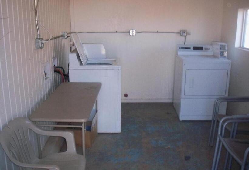 Szálloda Deluxe Inn Of Roswell