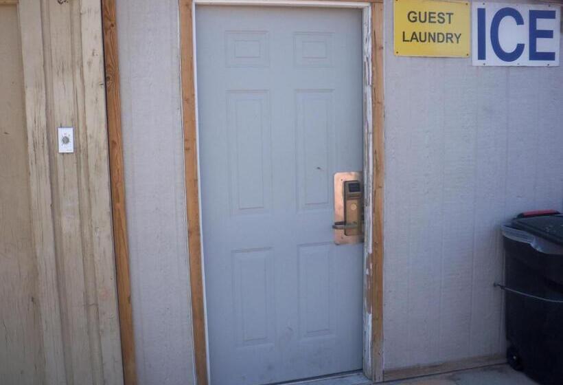 Szálloda Deluxe Inn Of Roswell