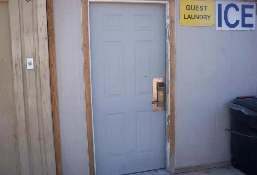 酒店 Deluxe Inn Of Roswell