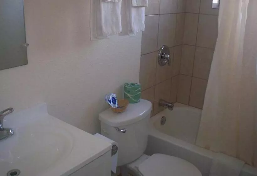 酒店 Deluxe Inn Of Roswell