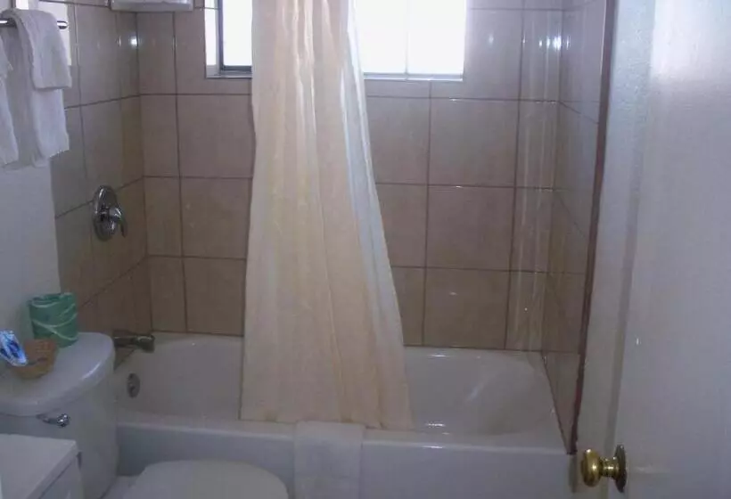 酒店 Deluxe Inn Of Roswell