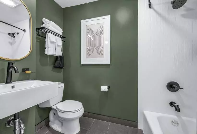 בית מלון כפרי Nob Hill