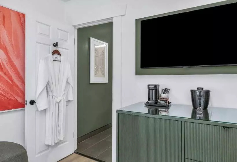 בית מלון כפרי Nob Hill