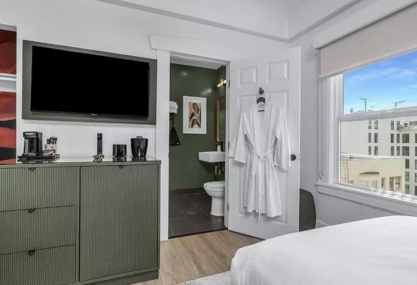 בית מלון כפרי Nob Hill