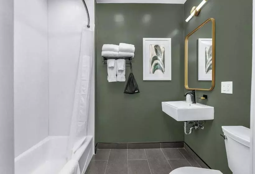 בית מלון כפרי Nob Hill