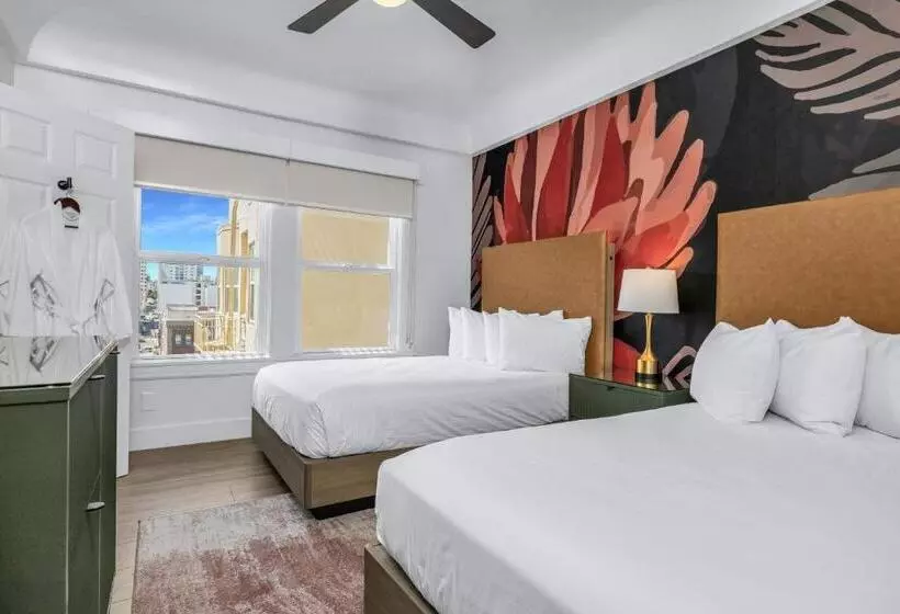 בית מלון כפרי Nob Hill