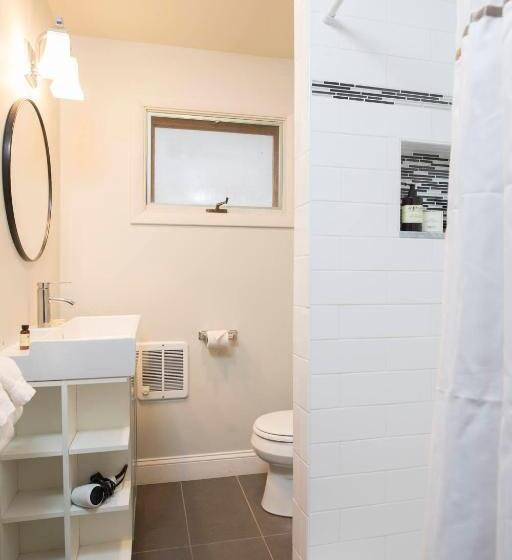 בית מלון כפרי Ocean Gate Resort