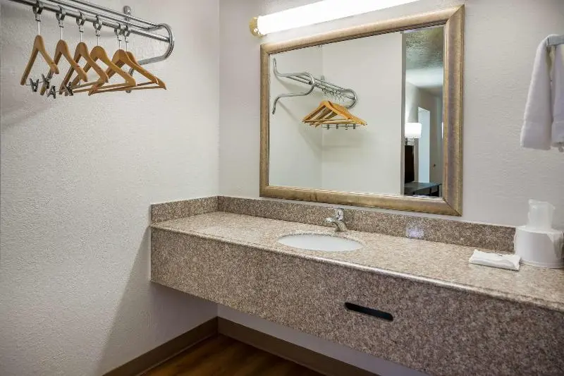 Motel 6 Opelika, Al