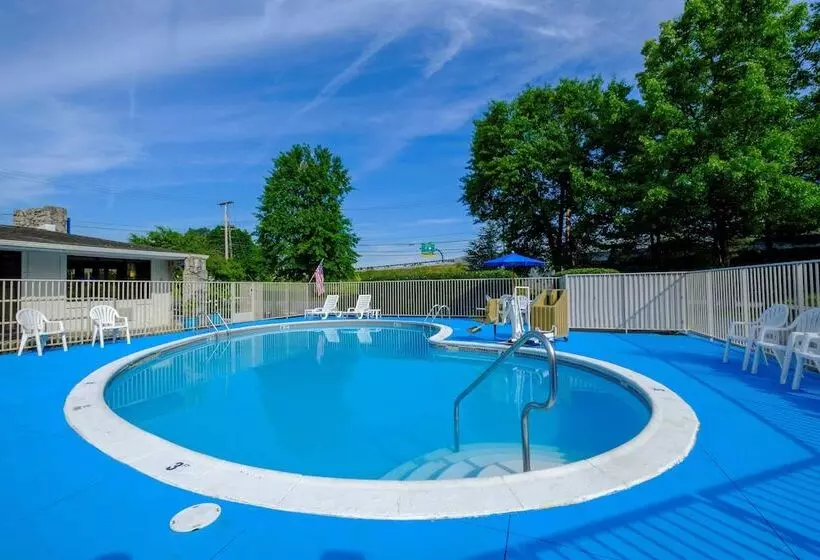 Мотель American Inn