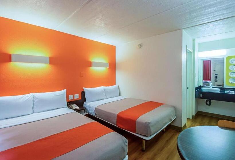 モーテル Ocean Inn South Padre Island