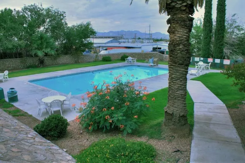 モーテル Vagabond Inn El Paso