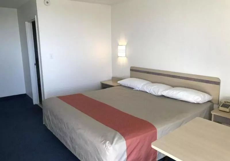 モーテル Vagabond Inn El Paso