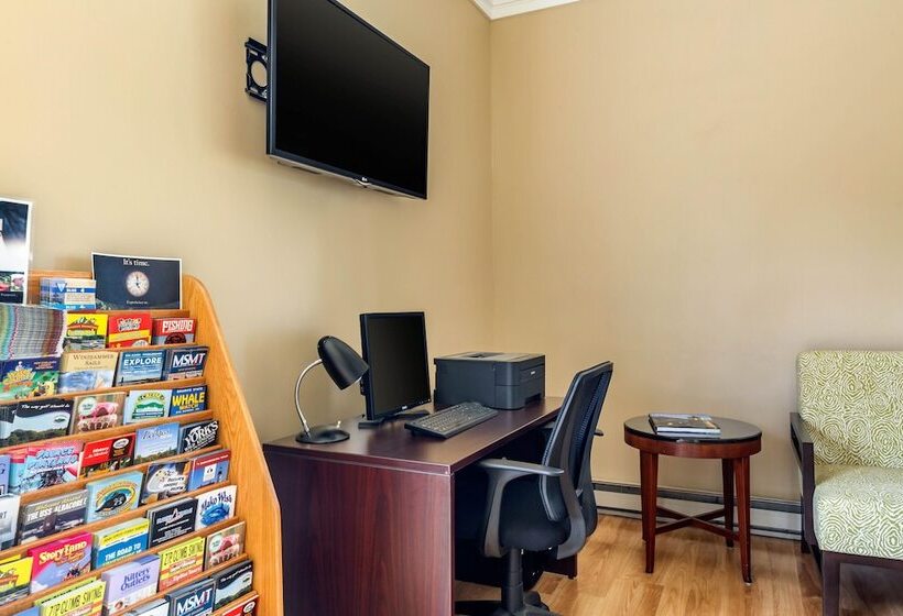 فندق Ogunquit River Inn & Suites