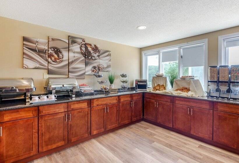 فندق Ogunquit River Inn & Suites