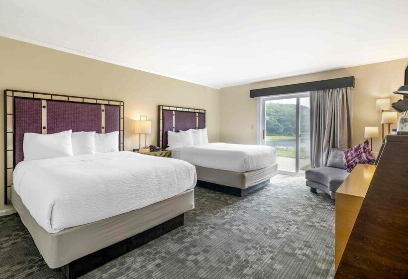 فندق Ogunquit River Inn & Suites