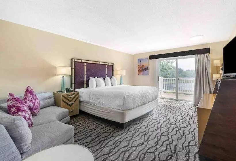 בית מלון כפרי Ogunquit River Inn & Suites