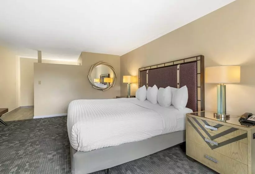 בית מלון כפרי Ogunquit River Inn & Suites