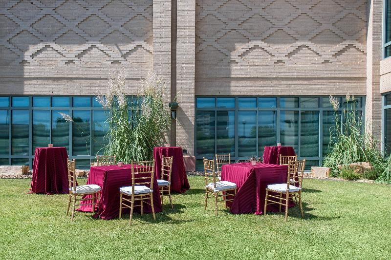 منتجع Omni Interlocken