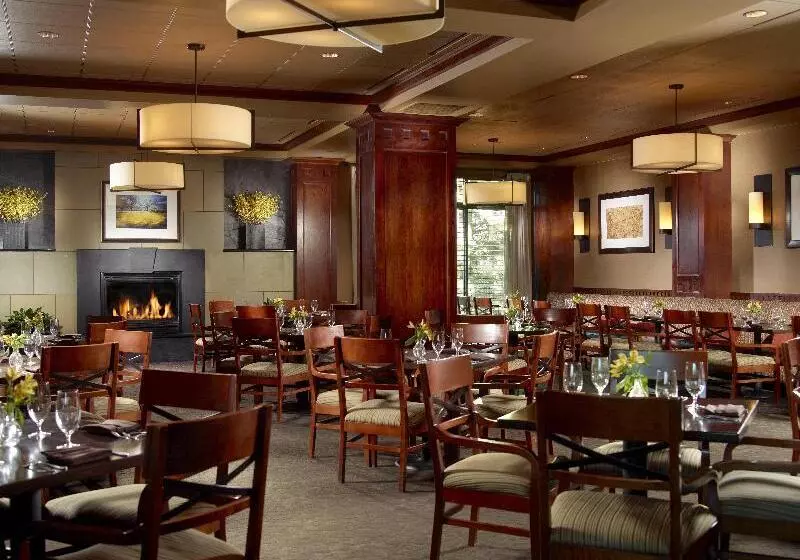 리조트 Omni Interlocken