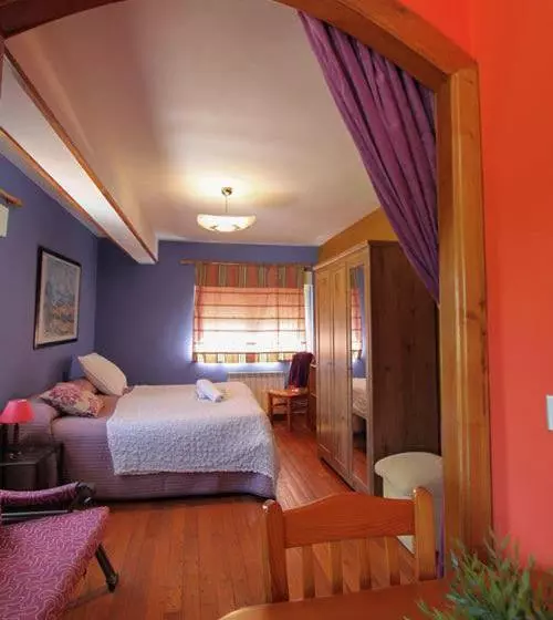 簡易ホテル Alojamientos Fermín