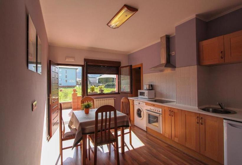 פונדק Alojamientos Fermín