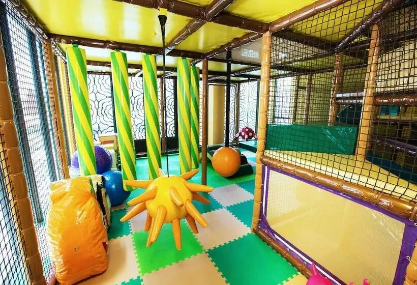 Diudiu Dang Paternity B&b