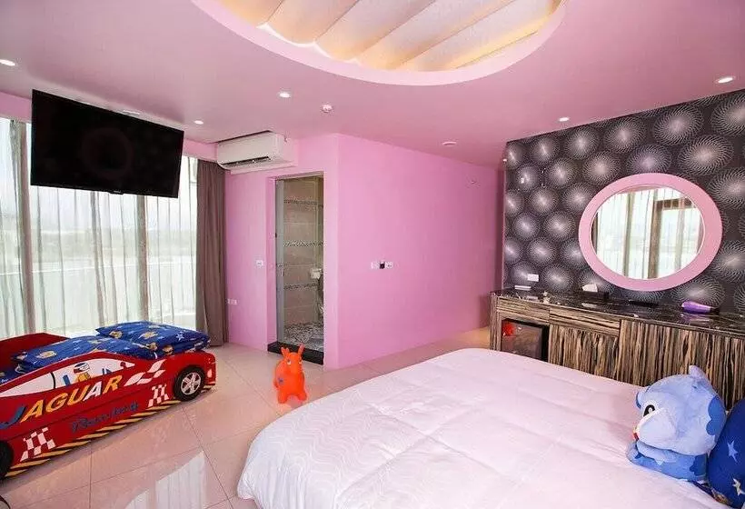 Diudiu Dang Paternity B&b