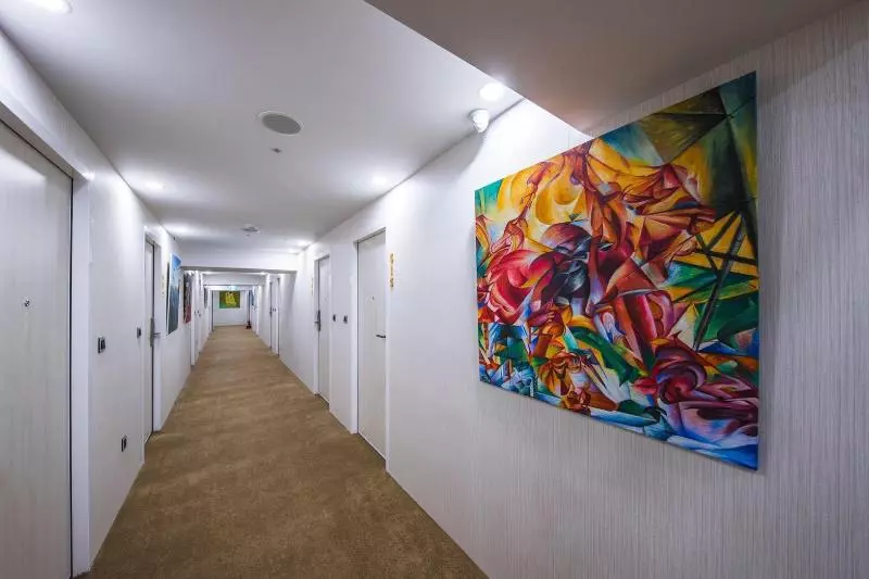 هتل Apause Inn