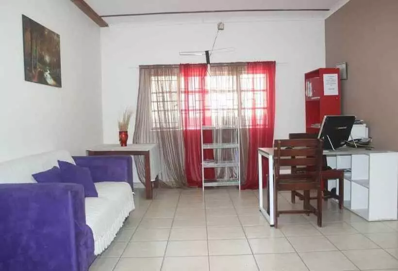 پانسیون Gabzone Guesthouse