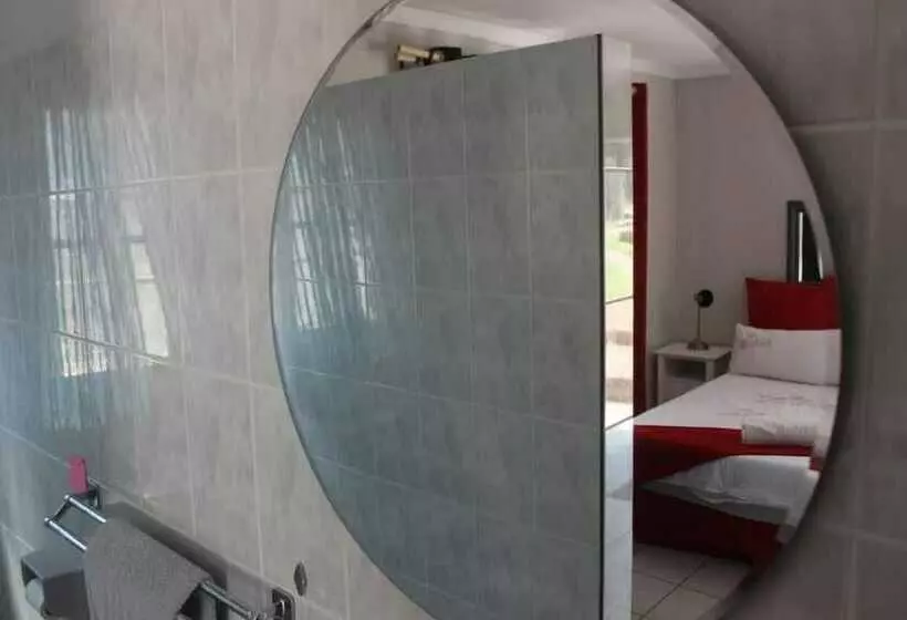 پانسیون Gabzone Guesthouse