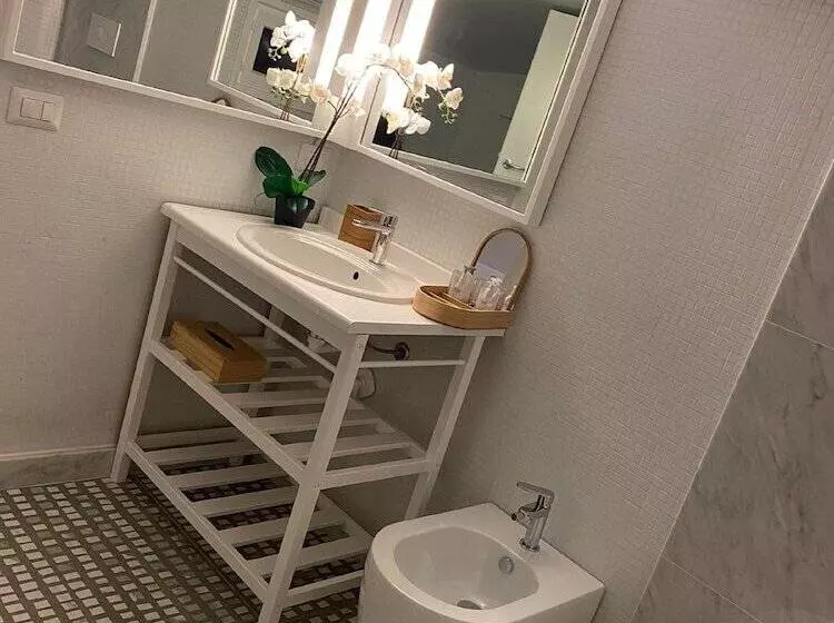 پانسیون Gatto Bianco Le Mura