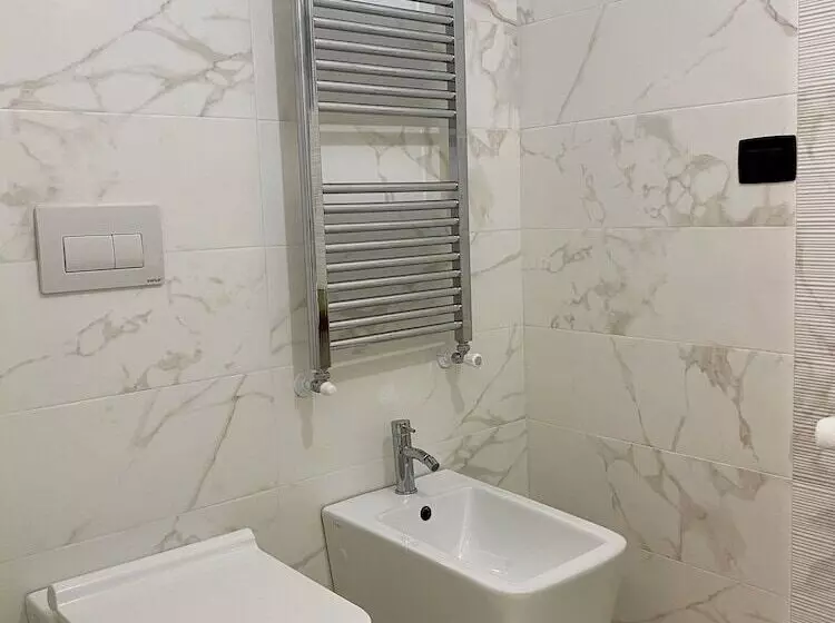 پانسیون Gatto Bianco Le Mura