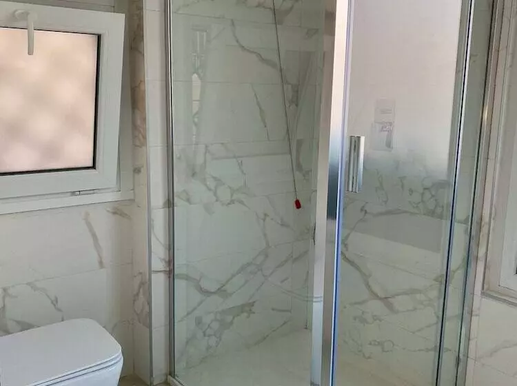 پانسیون Gatto Bianco Le Mura