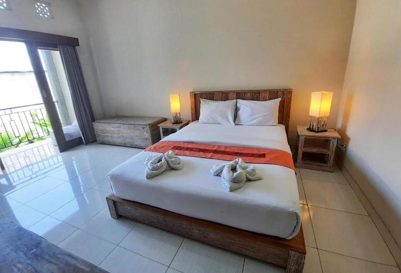 פנסיון Kubu Kenak Guesthouse